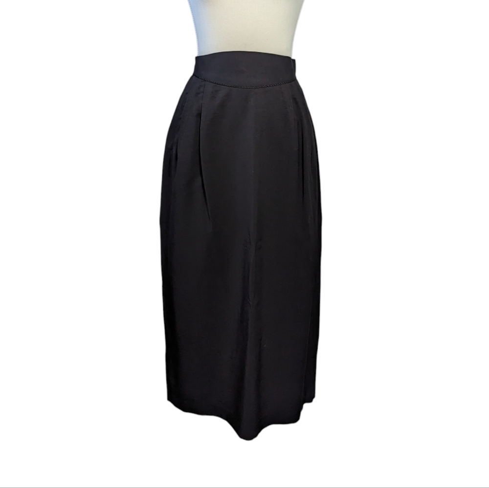 Vintage Midi Black Skirt with Button and Zipper Closure and Slit on Back